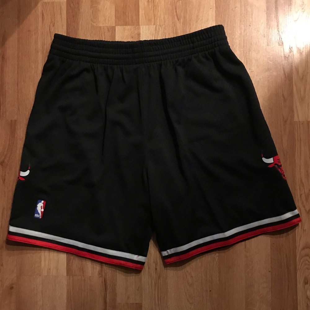 Mitchell and Ness Chicago Bulls Swingman Shorts